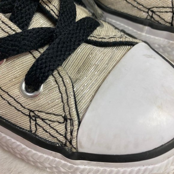 Girl's Converse Chuck Taylor All‎ Stars Silver Metallic Sneakers, size 13 Youth - Picture 6 of 15